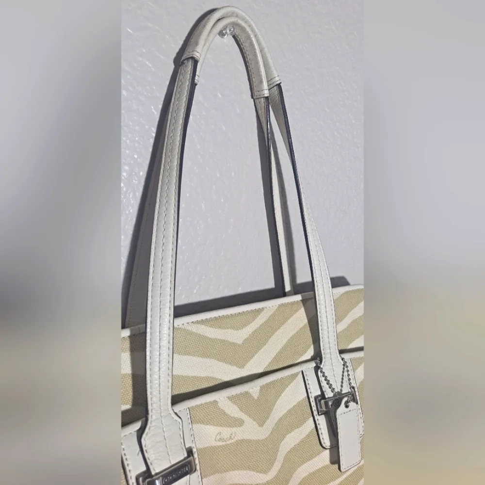 Coach White Tan Zebra Purse - Picture 5 of 16